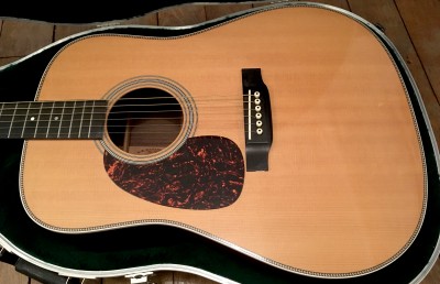 Martin HD 28L Top.jpg