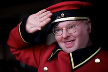 220px-Benny_Hill.JPG